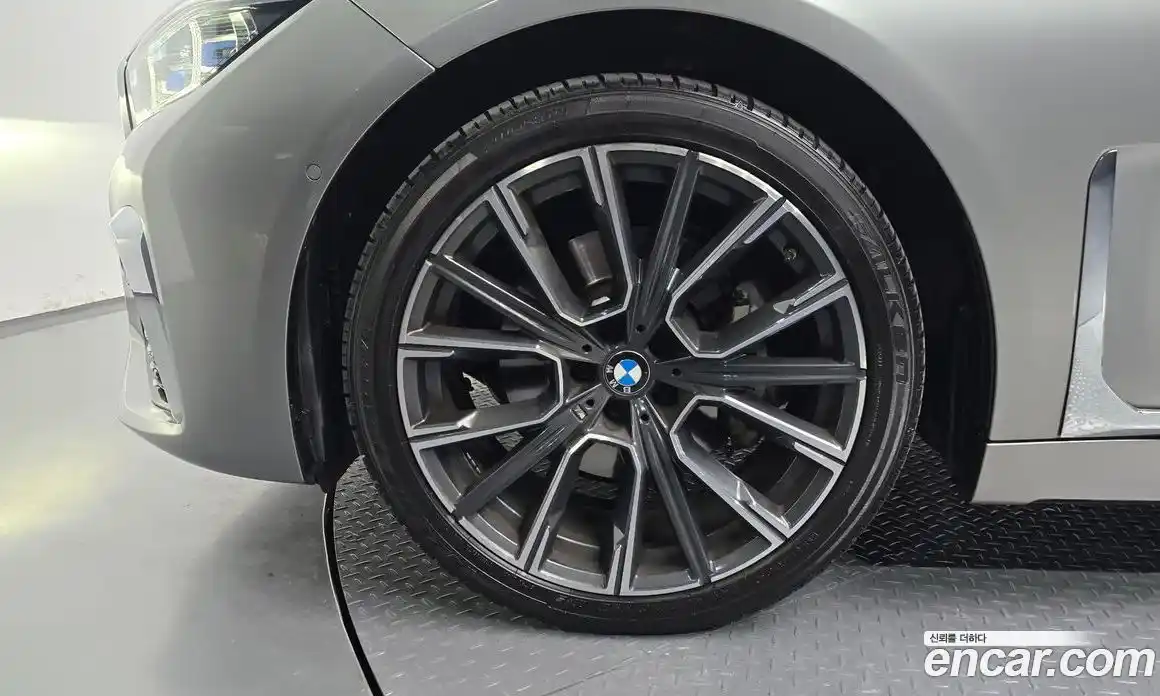 BMW 7 серия 2020 3.0 автомат (гидро), фото 5