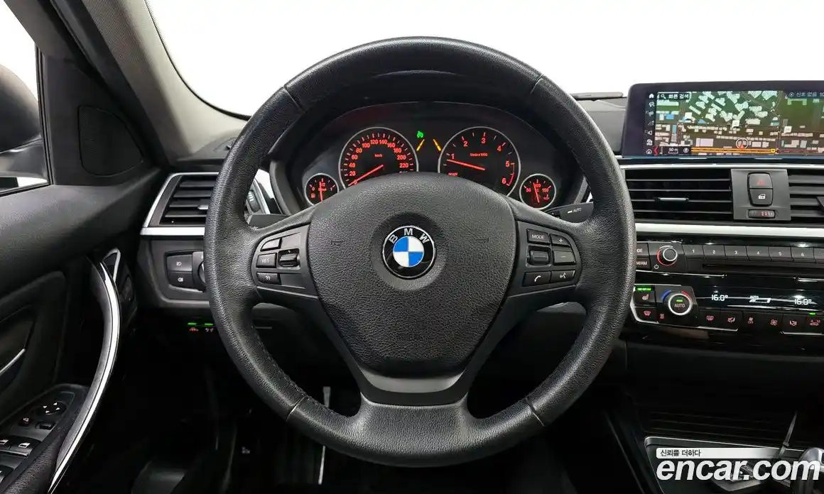 BMW 3 серия 2018 2.0 автомат (гидро), фото 18