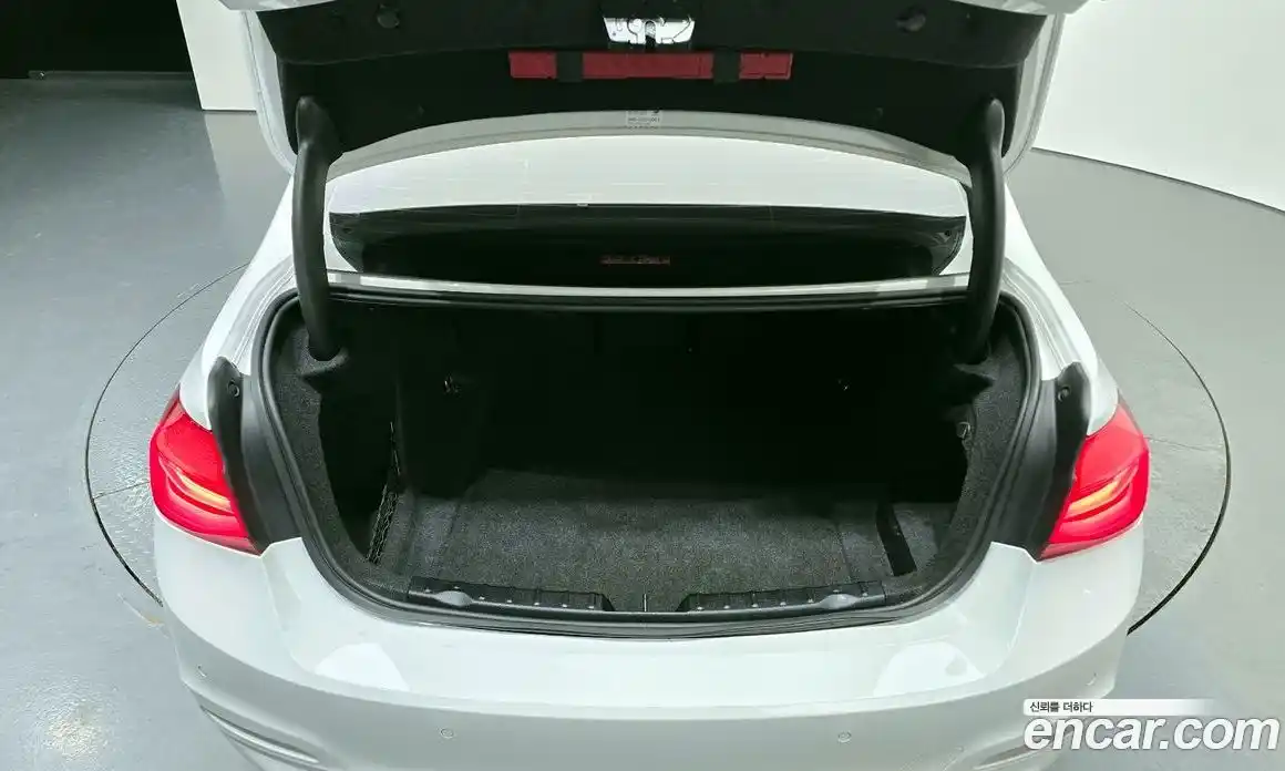 BMW 3 серия 2018 2.0 автомат (гидро), фото 27