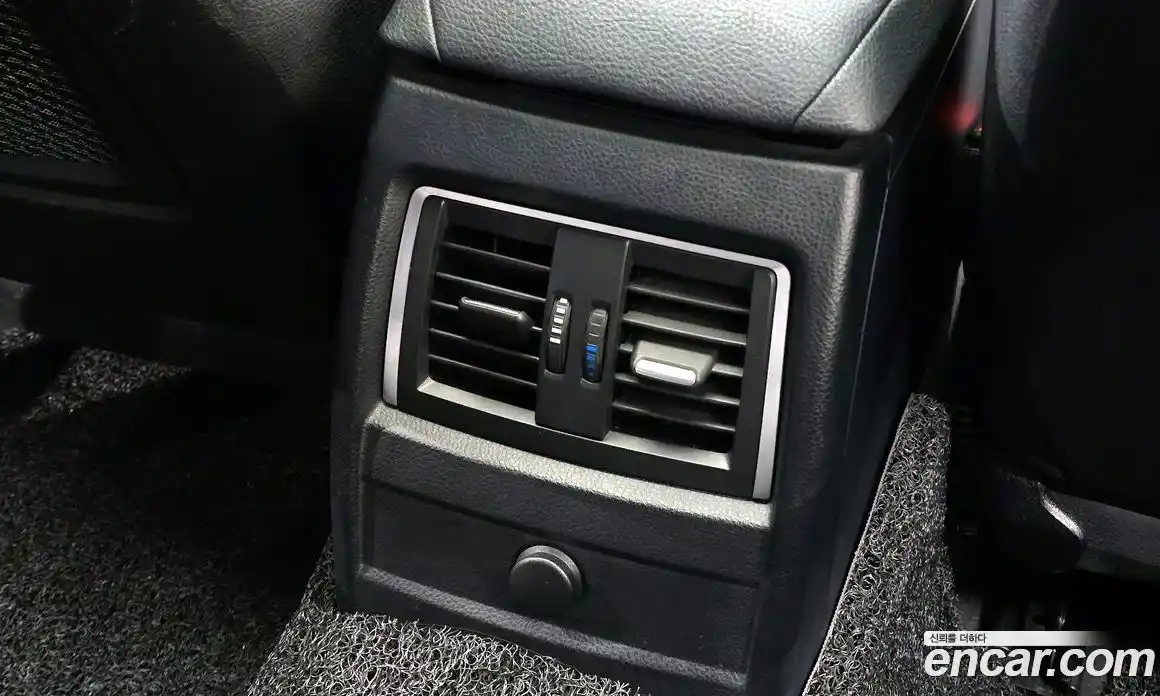 BMW 3 серия 2018 2.0 автомат (гидро), фото 30