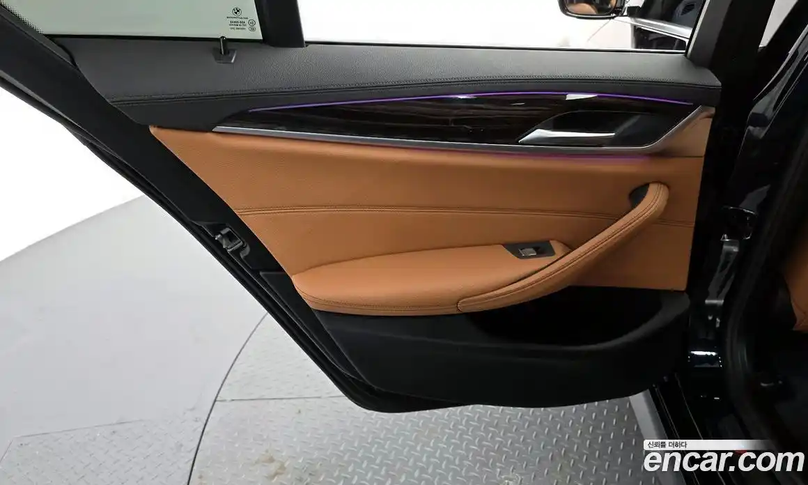 BMW 5 серия 2021 2.0 автомат (гидро), фото 15