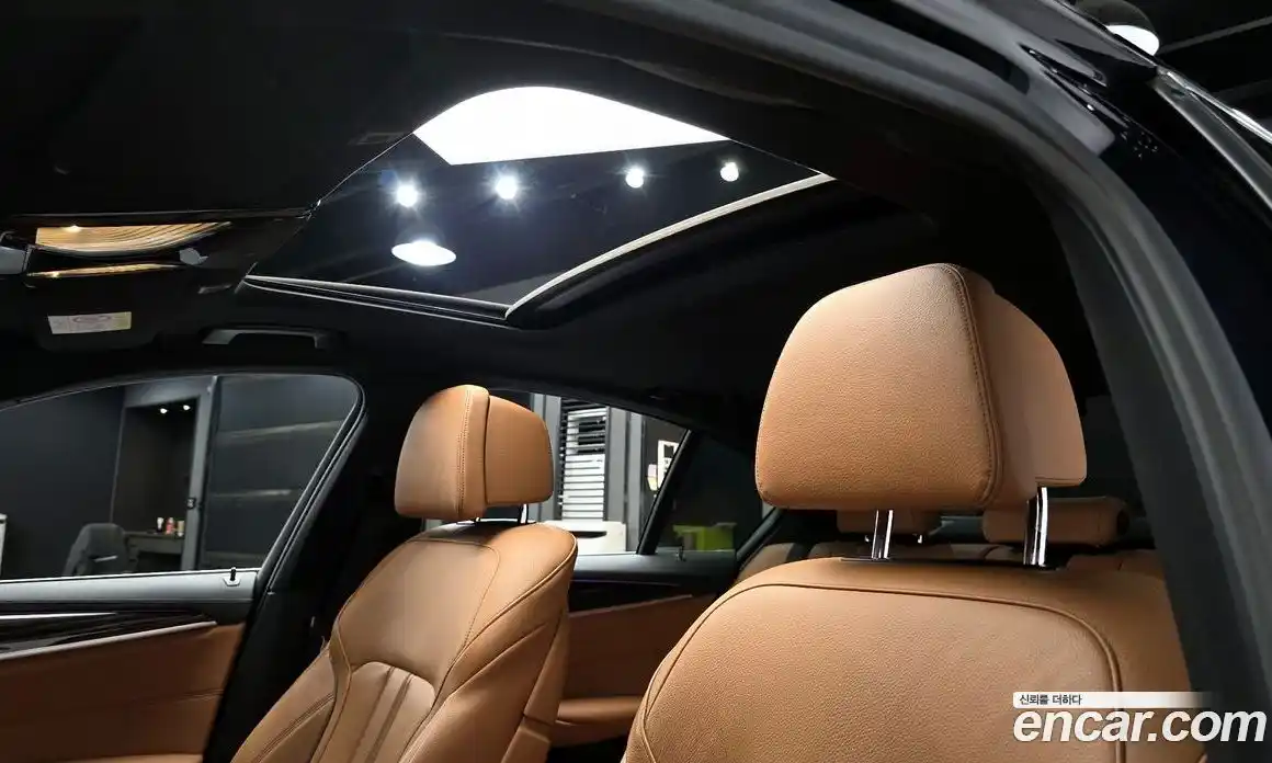 BMW 5 серия 2021 2.0 автомат (гидро), фото 23