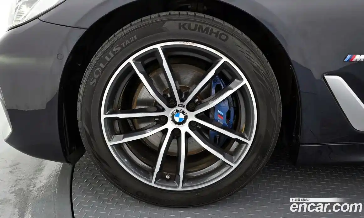 BMW 5 серия 2021 2.0 автомат (гидро), фото 5