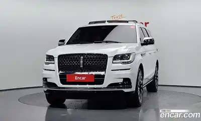 Lincoln Navigator 2023 3.5 автомат (гидро), миниатюра 3 Lincoln Navigator 2023 3.5 автомат (гидро), миниатюра 3