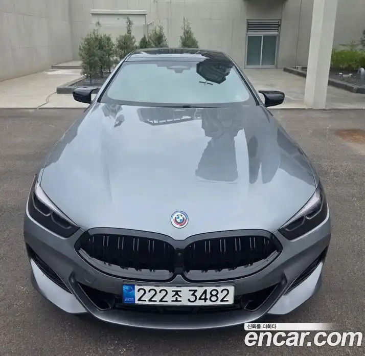 BMW 8 серия 2022 4.4 автомат (гидро), фото 3