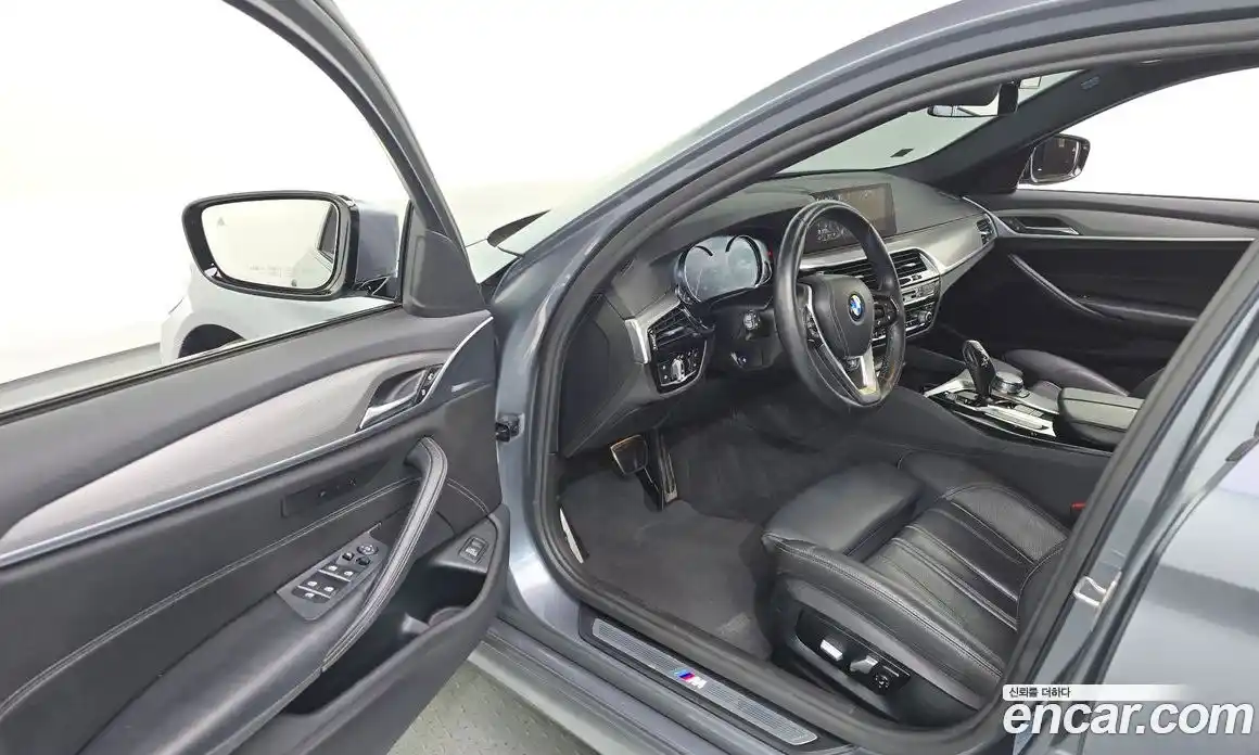 BMW 5 серия 2017 2.0 автомат (гидро), фото 13