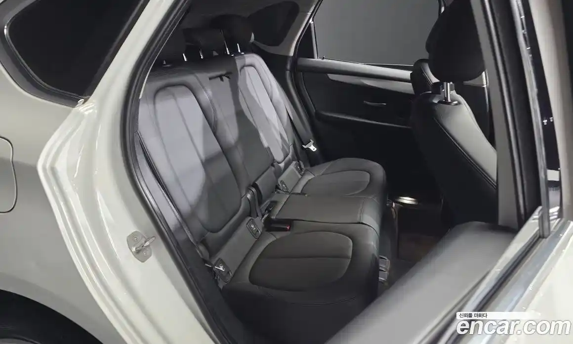 BMW 2 серия 2017 2.0 автомат (гидро), фото 18