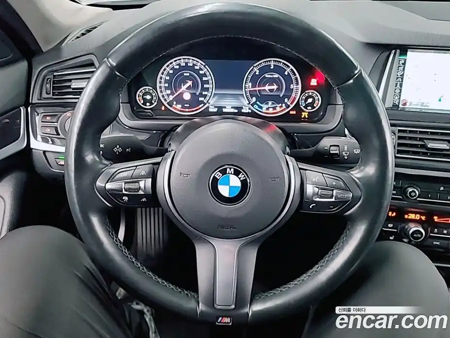 BMW 5 серия 2016 2.0 автомат (гидро), фото 11