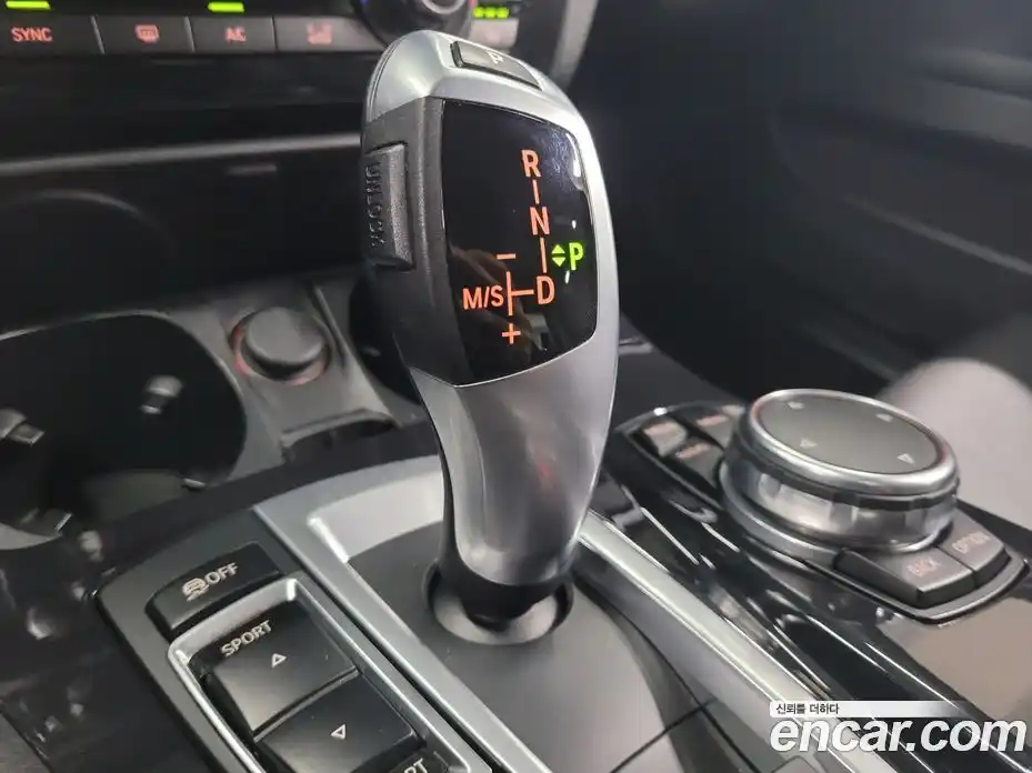 BMW 5 серия 2016 2.0 автомат (гидро), фото 17