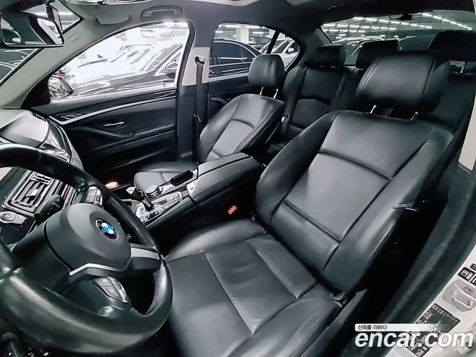 BMW 5 серия 2016 2.0 автомат (гидро), фото 7
