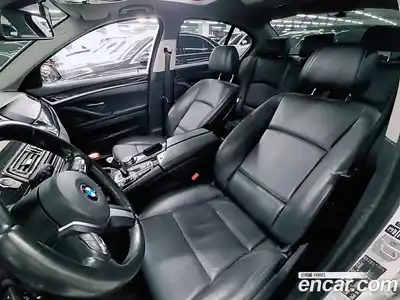 BMW 5 серия 2016 2.0 автомат (гидро), миниатюра 7