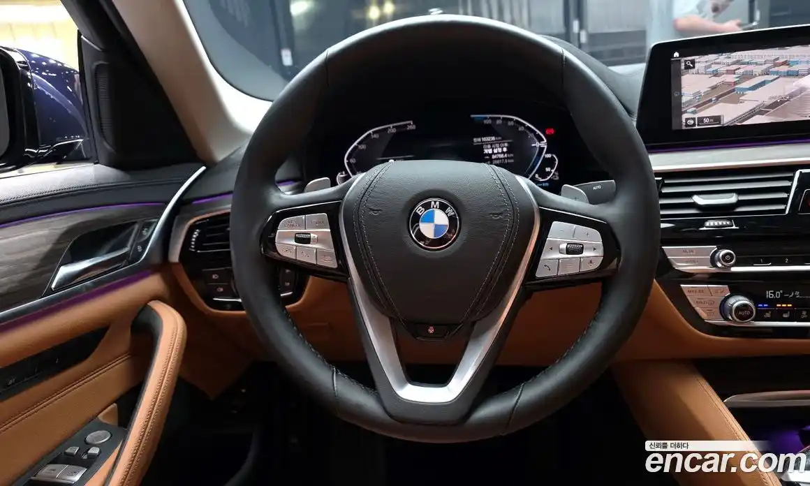 BMW 5 серия 2019 2.0 автомат (гидро), фото 19
