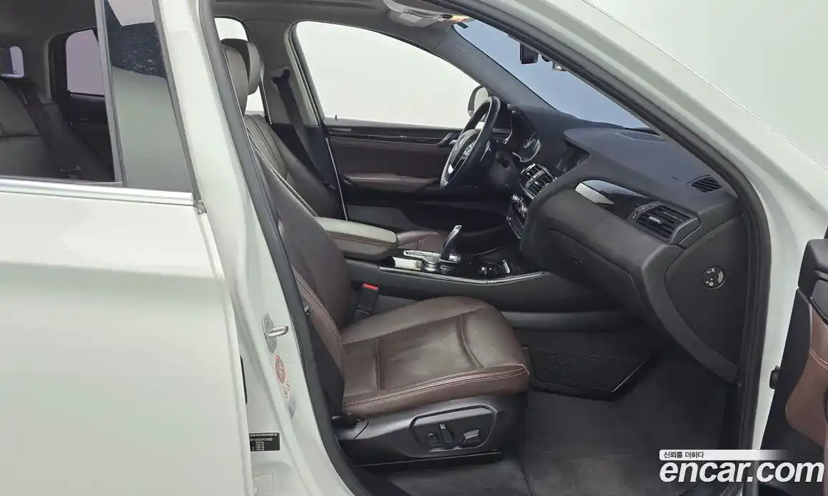 BMW X4 2016 2.0 автомат (гидро), фото 11