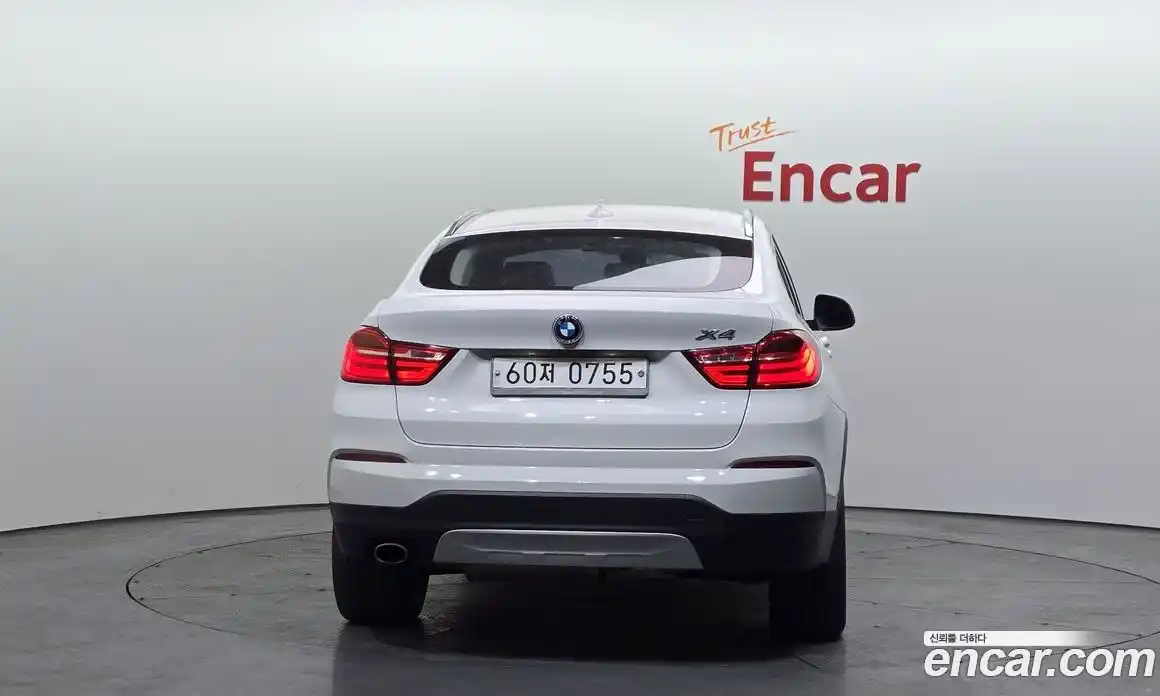 BMW X4 2016 2.0 автомат (гидро), фото 4