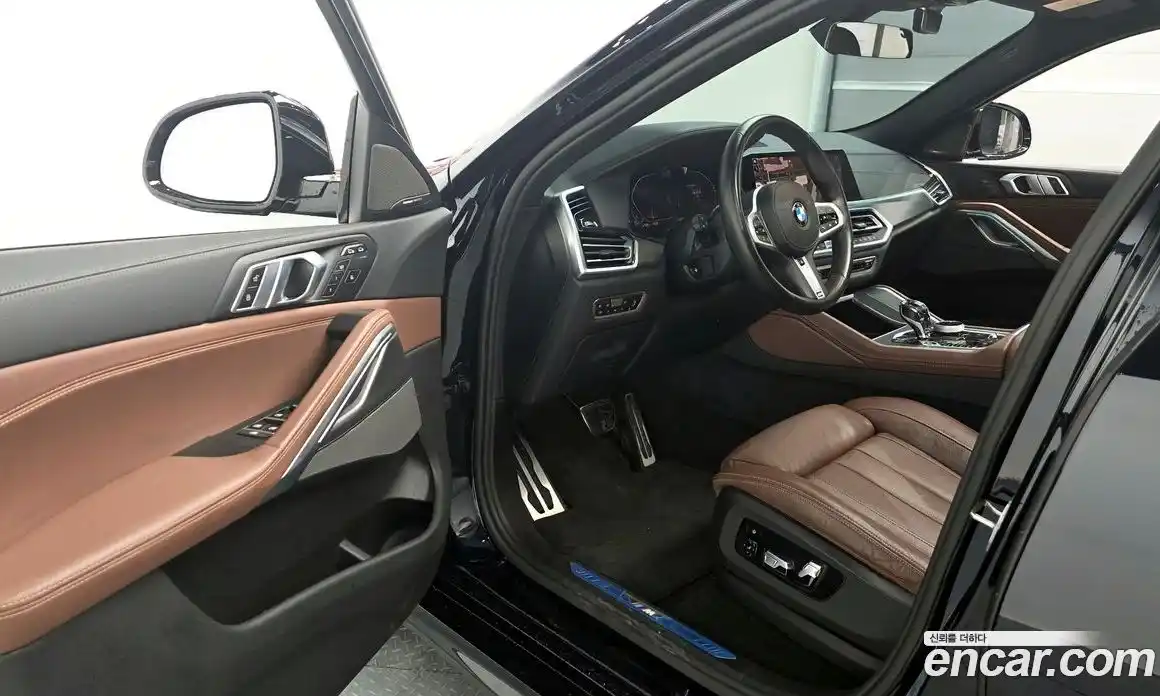 BMW X6 2021 3.0 автомат (гидро), фото 10