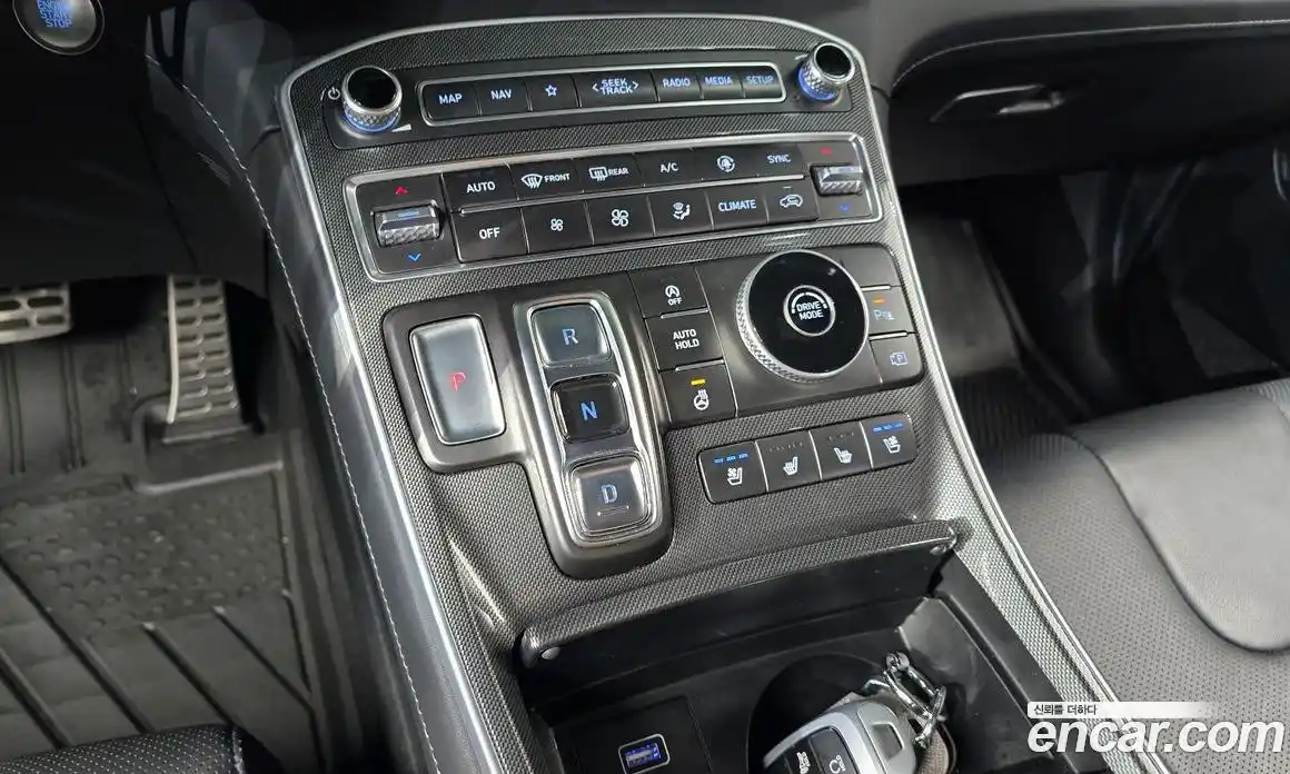 Hyundai Santa Fe 2021 2.5 автомат (гидро), фото 12
