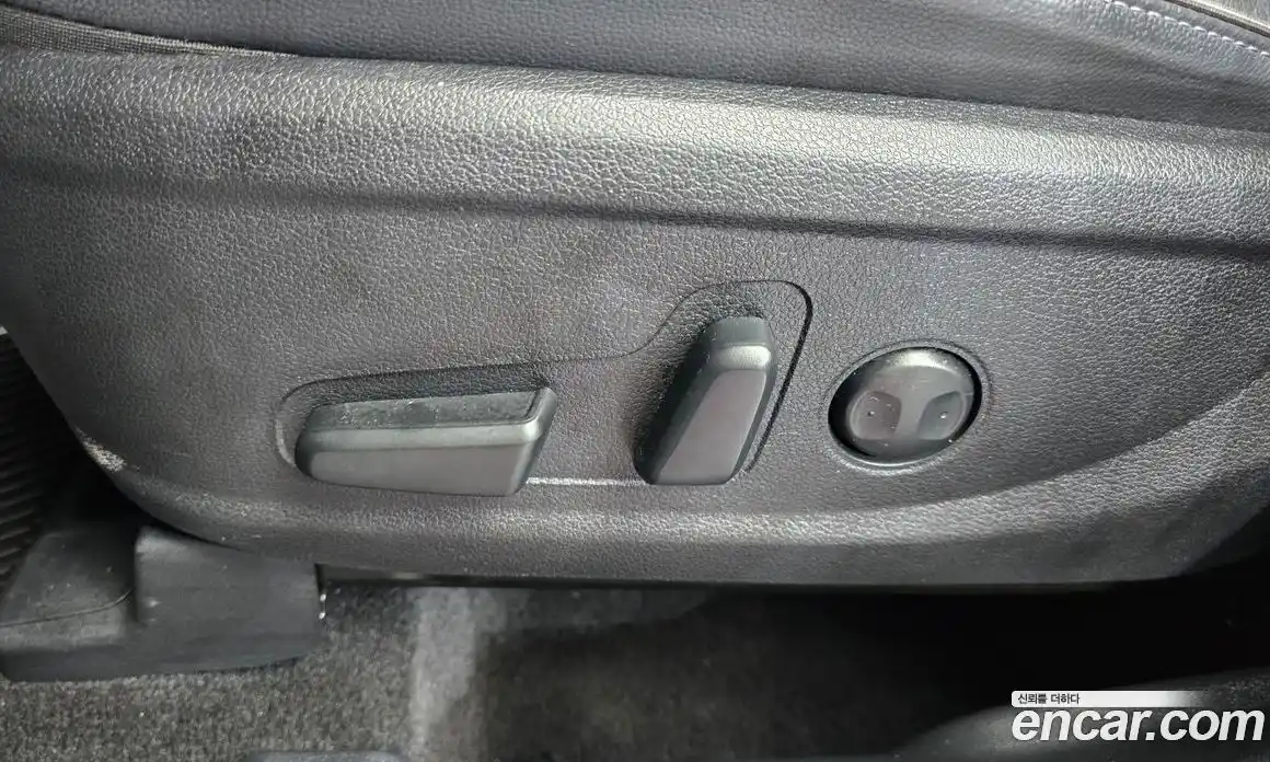Hyundai Santa Fe 2021 2.5 автомат (гидро), фото 31
