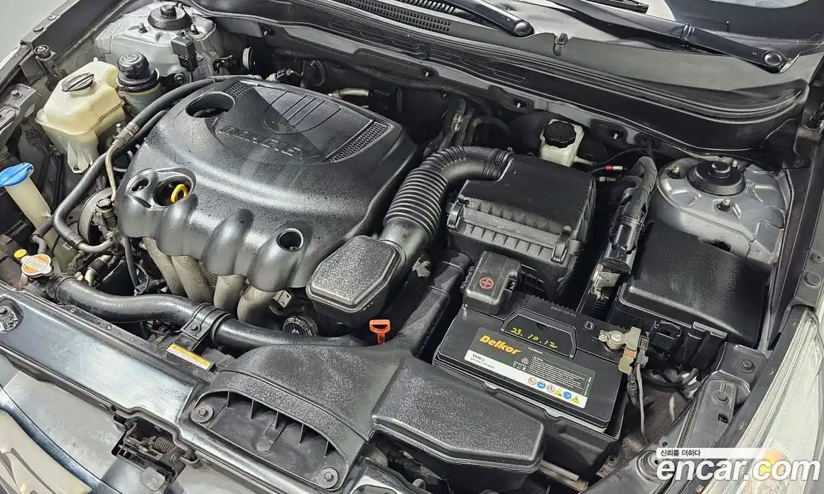 Hyundai Sonata 2010 2.0 автомат (гидро), фото 6