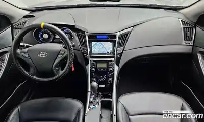 Hyundai Sonata 2010 2.0 автомат (гидро), миниатюра 7