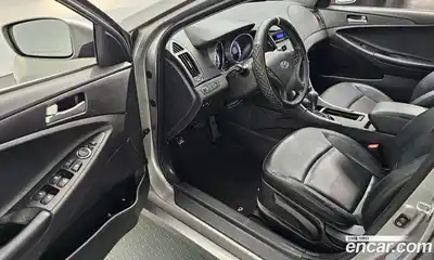 Hyundai Sonata 2010 2.0 автомат (гидро), миниатюра 10