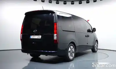 Hyundai Staria 2022 2.2 автомат (гидро), миниатюра 2