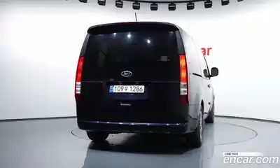 Hyundai Staria 2022 2.2 автомат (гидро), миниатюра 4