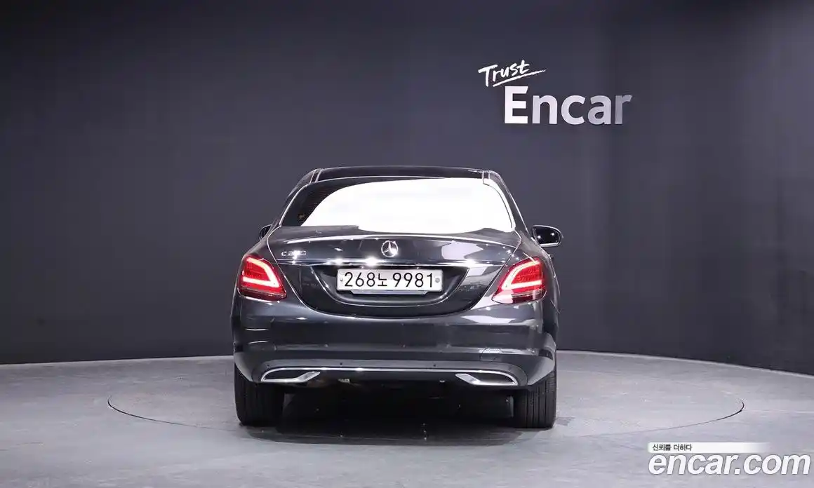 Mercedes-Benz C-Class 2020 2.0 гидро, фото 4 Mercedes-Benz C-Class 2020 2.0 гидро, фото 4