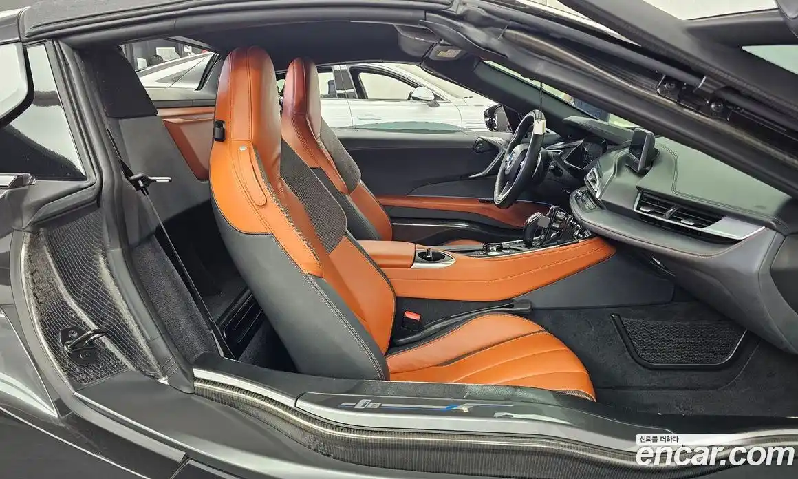 BMW i8 2019 1.5 автомат (гидро), фото 11