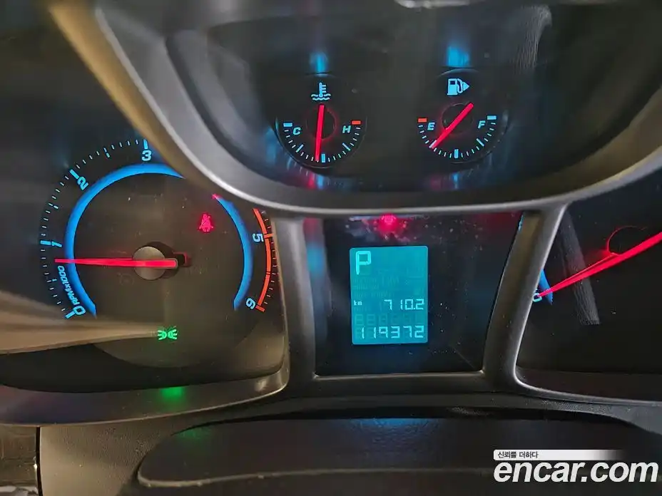 Chevrolet Orlando 2011 2.0 автомат (гидро), фото 14