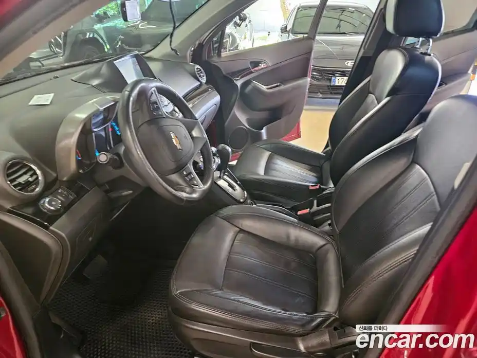 Chevrolet Orlando 2011 2.0 автомат (гидро), фото 8