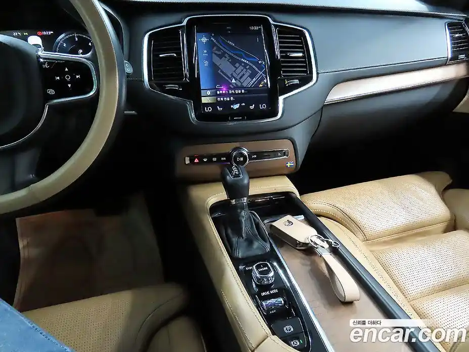 Volvo XC90 2016 2.0 автомат (гидро), фото 11