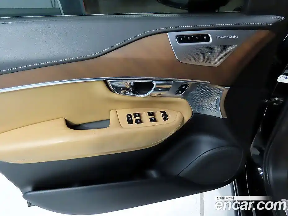 Volvo XC90 2016 2.0 автомат (гидро), фото 14