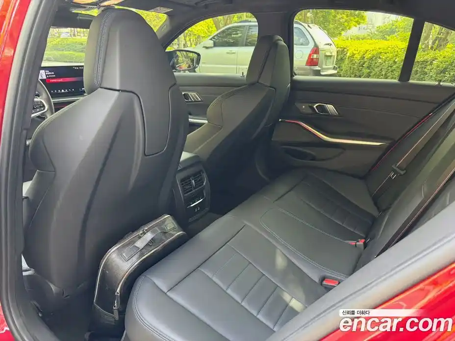 BMW 3 серия 2024 3.0 автомат (гидро), фото 10