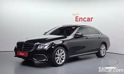 Mercedes-Benz E-Class, 2017, 107 924 км