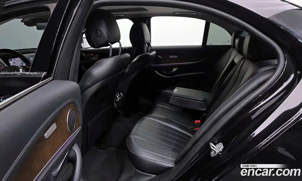 Mercedes-Benz E-Class 2017 1.9 автомат (гидро), фото 20