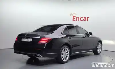 Mercedes-Benz E-Class 2017 1.9 автомат (гидро), миниатюра 2