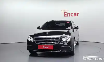 Mercedes-Benz E-Class 2017 1.9 автомат (гидро), миниатюра 3
