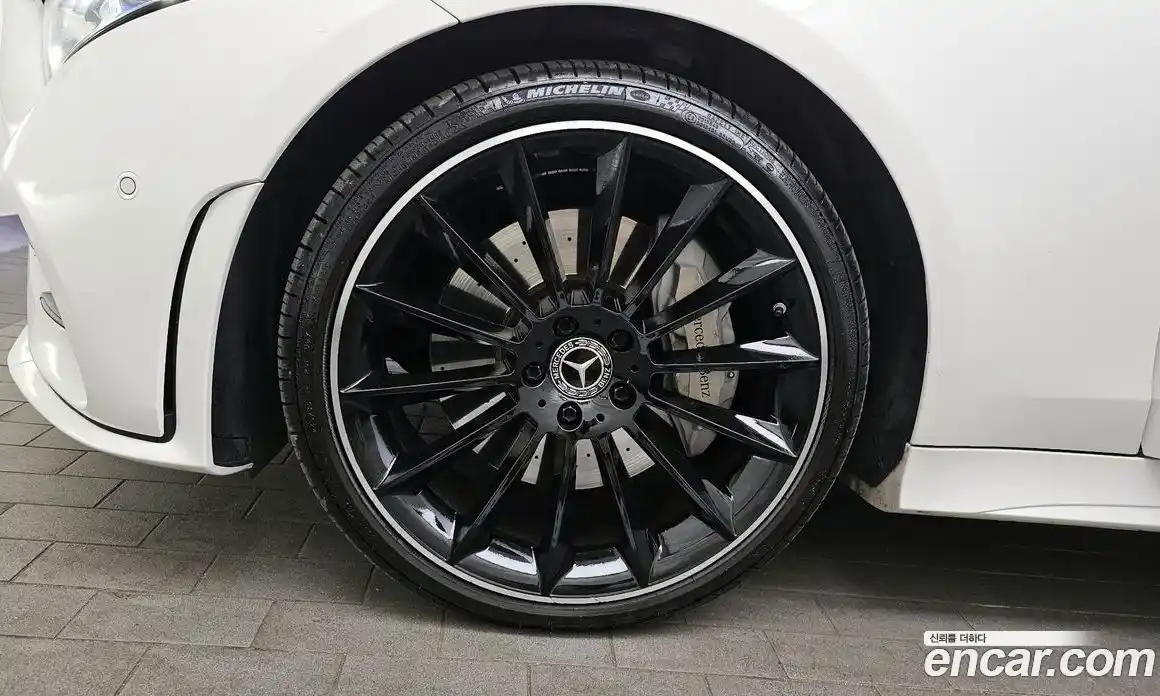 Mercedes-Benz CLS-Class 2018 2.9 гидро, фото 5 Mercedes-Benz CLS-Class 2018 2.9 гидро, фото 5