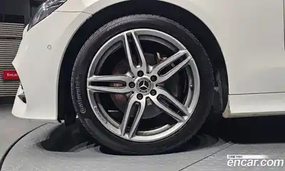 Mercedes-Benz E-Class 2018 1.9 автомат (гидро), миниатюра 5