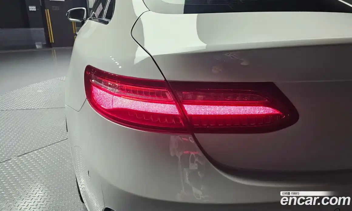 Mercedes-Benz E-Class 2018 1.9 автомат (гидро), фото 9