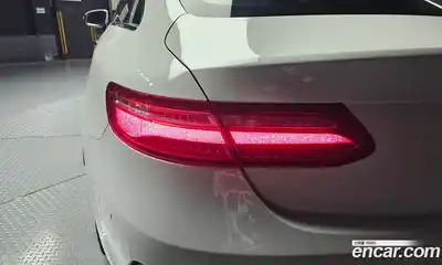Mercedes-Benz E-Class 2018 1.9 автомат (гидро), миниатюра 9