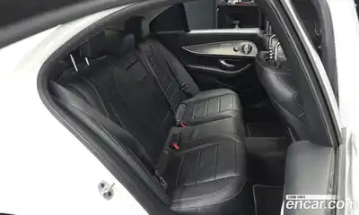 Mercedes-Benz E-Class 2020 2.0 автомат (гидро), миниатюра 12