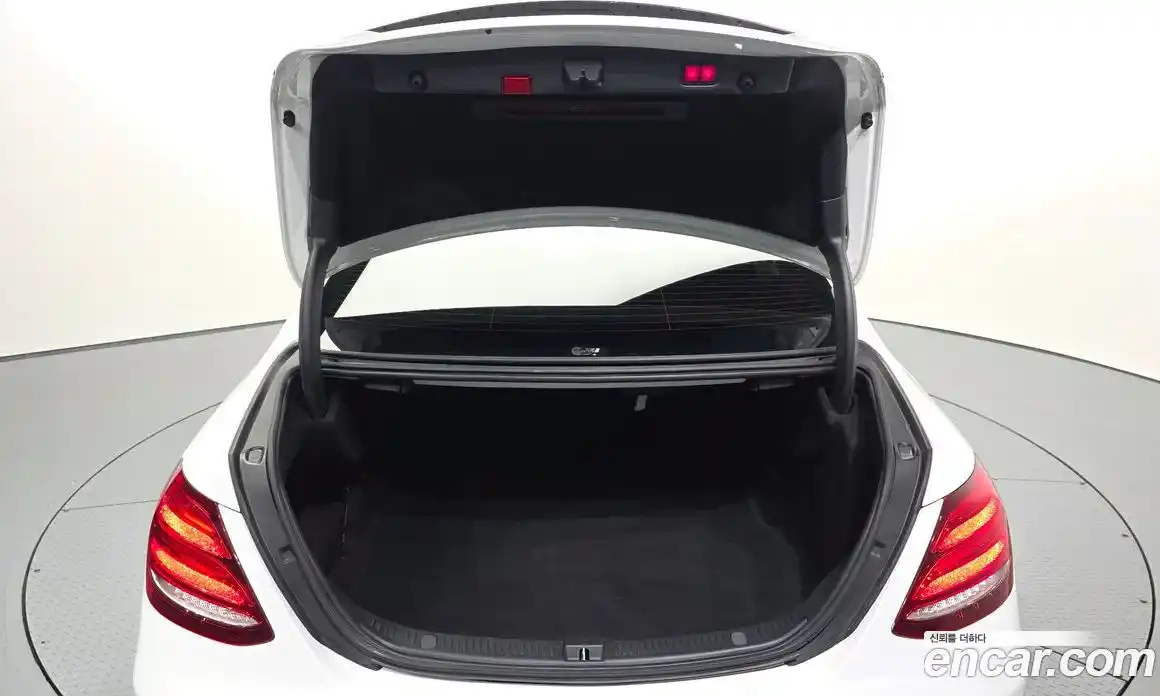 Mercedes-Benz E-Class 2020 2.0 автомат (гидро), фото 20