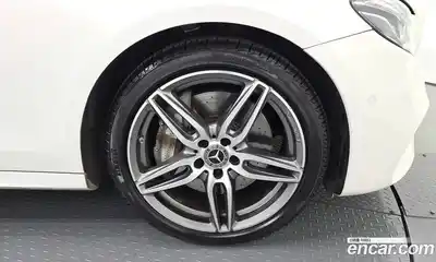 Mercedes-Benz E-Class 2020 2.0 автомат (гидро), миниатюра 5