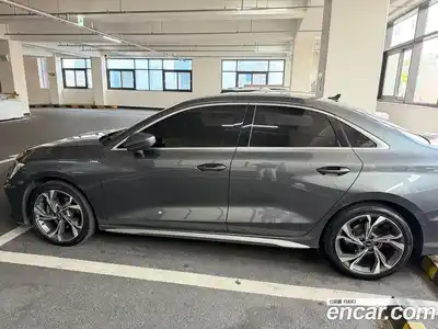 Audi A3 2023 2.0 автомат (гидро), миниатюра 3
