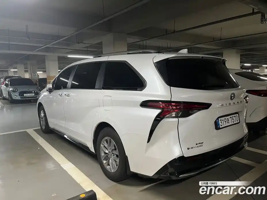 Toyota Sienna 2025 2.5 автомат (гидро), фото 2 Toyota Sienna 2025 2.5 автомат (гидро), фото 2