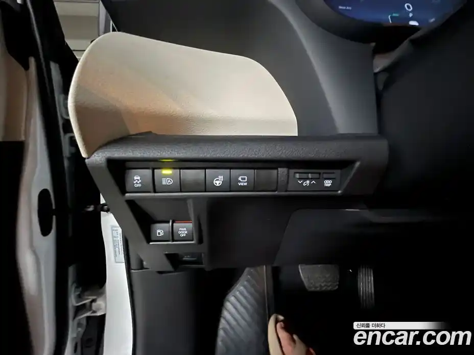 Toyota Sienna 2025 2.5 автомат (гидро), фото 5 Toyota Sienna 2025 2.5 автомат (гидро), фото 5