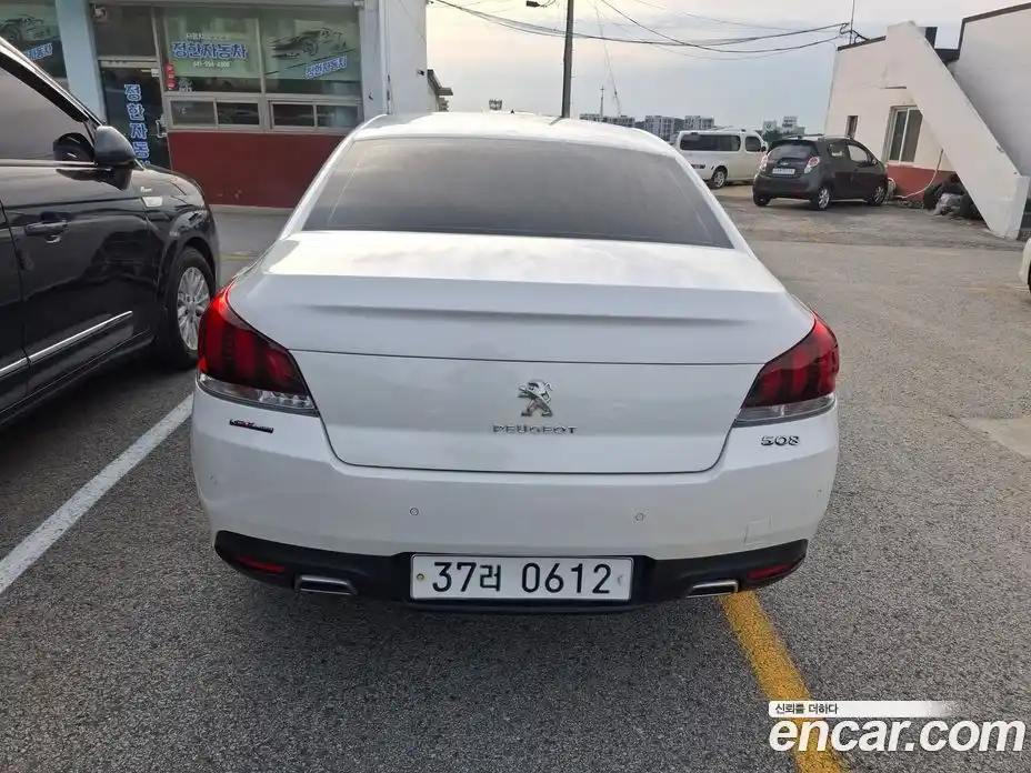 Peugeot 508 2015 1.6 автомат (гидро), фото 4