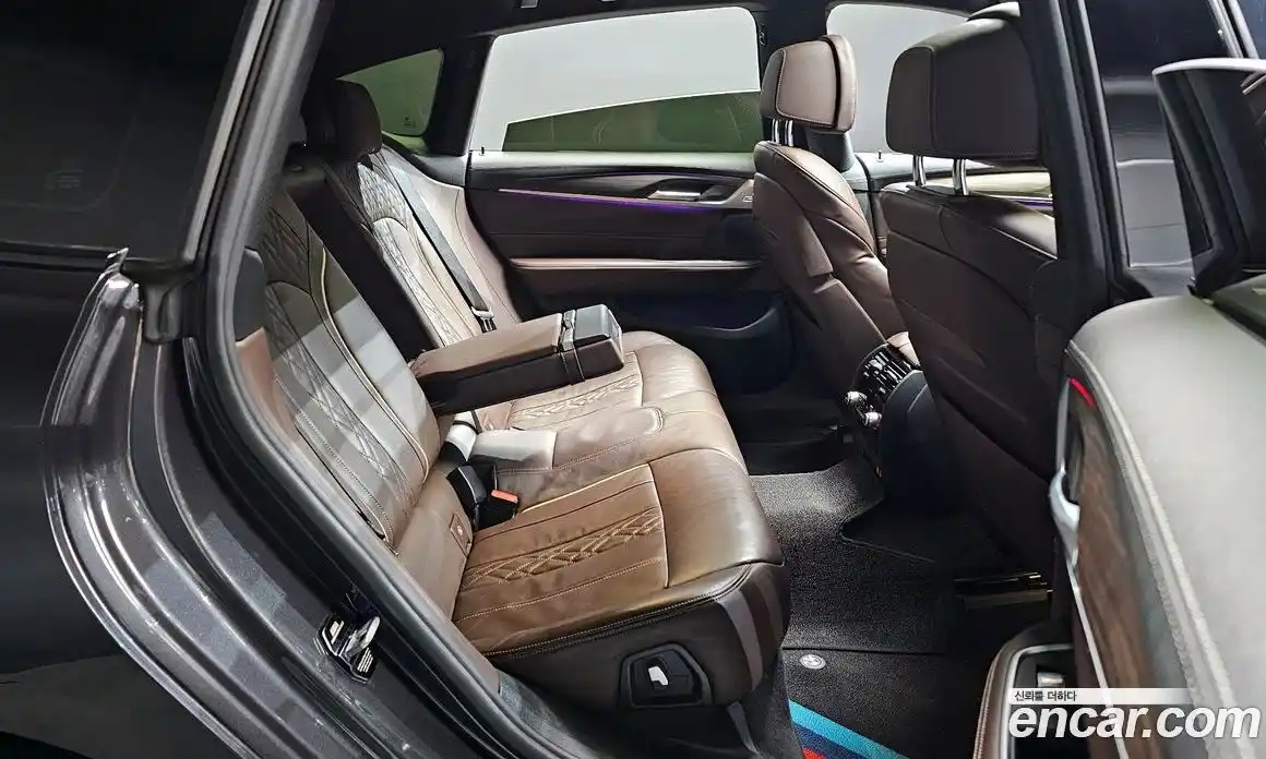 BMW 6 серия 2021 2.0 автомат (гидро), фото 12