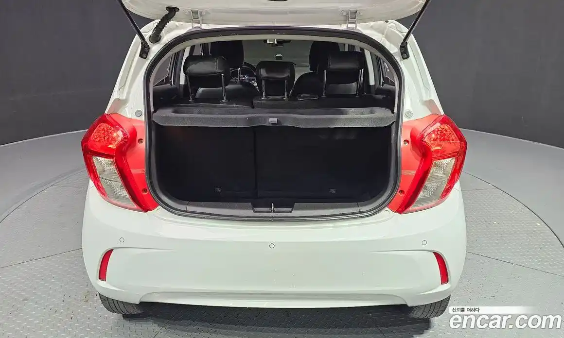 Chevrolet Spark 2016 1.0 автомат (гидро), фото 20